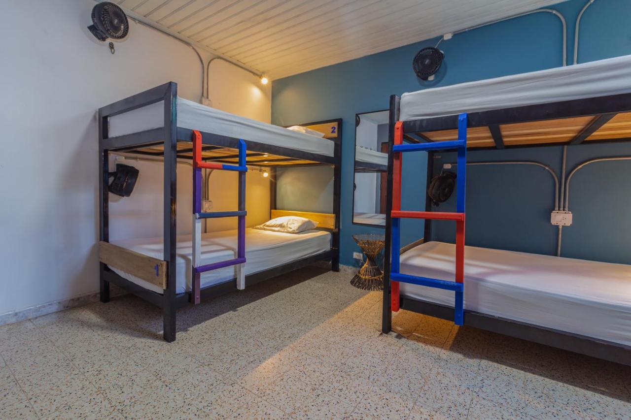 Tambo Hostel Leticia Bagian luar foto
